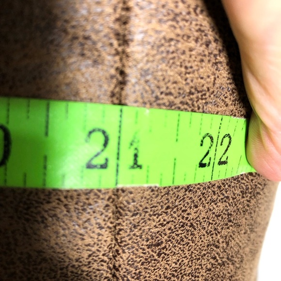 Women’s Brown Lined Faux Leather Vest. Size Medium. Soya Concept. Like New. - Picture 3 of 8